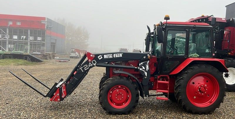 Metal-Fach Т-241 - Фронтальный погрузчик для трактора: фото 2 Metal-Fach Т-241 - Фронтальный погрузчик для трактора: фото 2