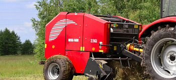 Metal-Fach Z-562 - Пресс-подборщик рулонный: фото 3 Metal-Fach Z-562 - Пресс-подборщик рулонный: фото 3