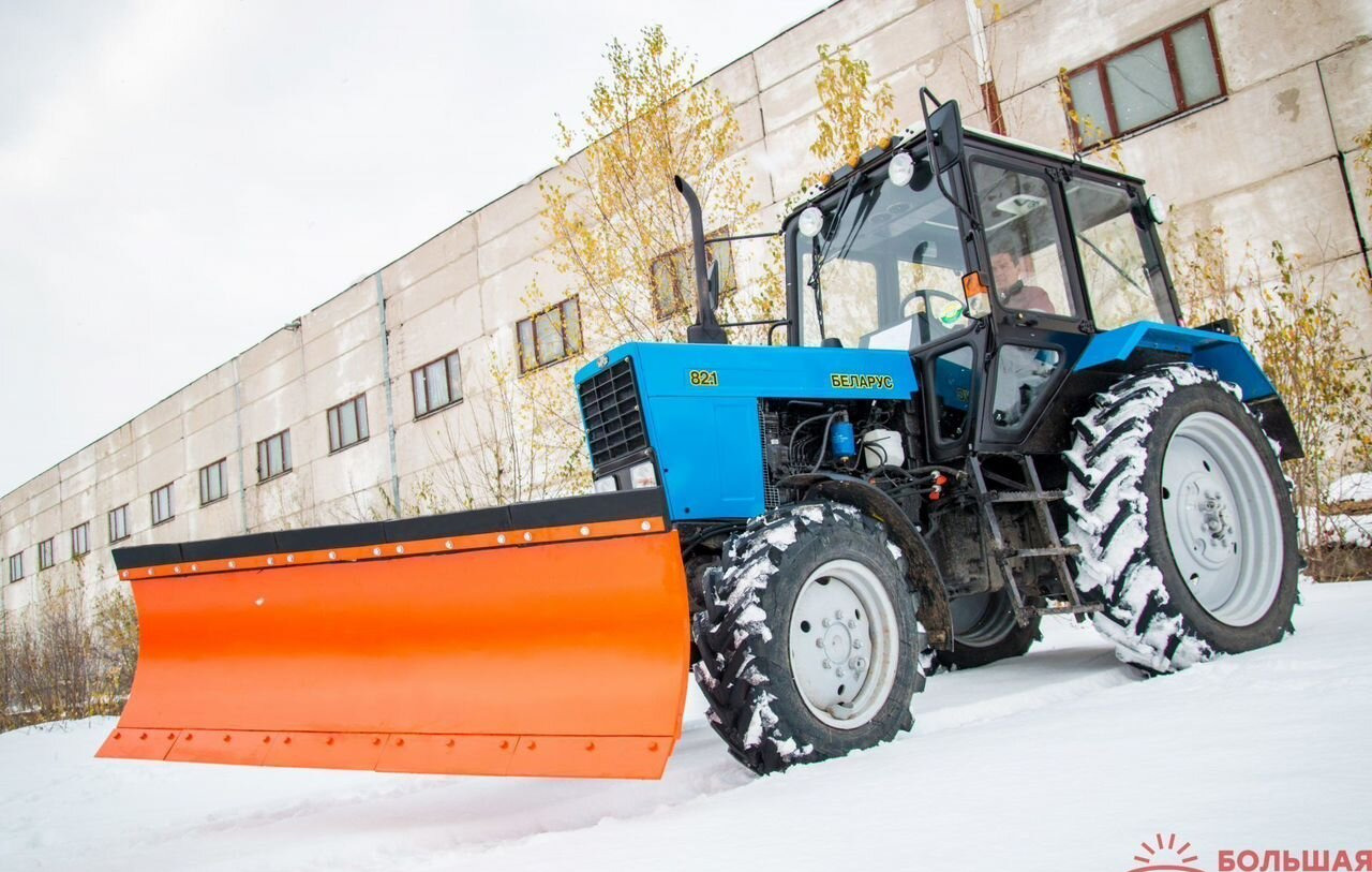 Отвал Мтз-82 универсальный(нож+техпластина) - Отвал: фото 1 Отвал Мтз-82 универсальный(нож+техпластина) - Отвал: фото 1