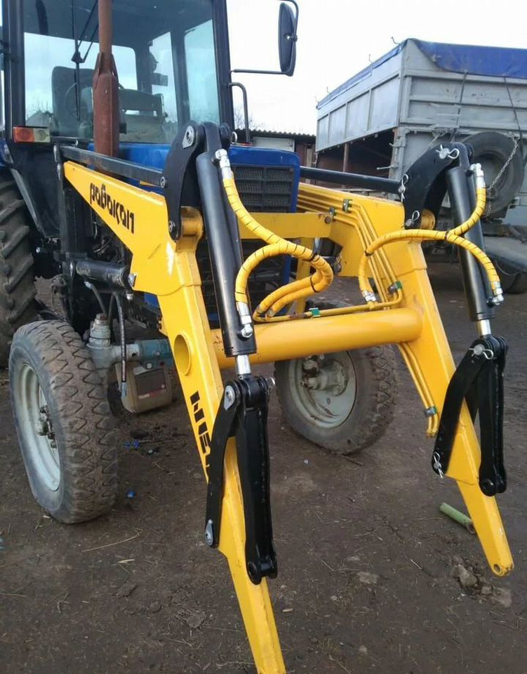 Робокоп НЕО - Фронтальный погрузчик для трактора: фото 1 Робокоп НЕО - Фронтальный погрузчик для трактора: фото 1