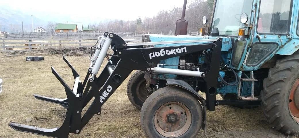 Робокоп НЕО - Фронтальный погрузчик для трактора: фото 2 Робокоп НЕО - Фронтальный погрузчик для трактора: фото 2