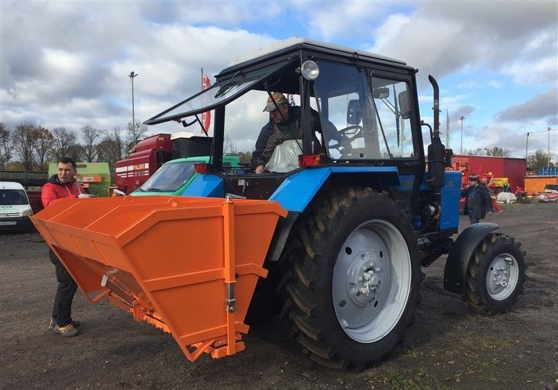 СмолТра СВН-1,2 - Картофелеуборочный комбайн: фото 3 СмолТра СВН-1,2 - Картофелеуборочный комбайн: фото 3