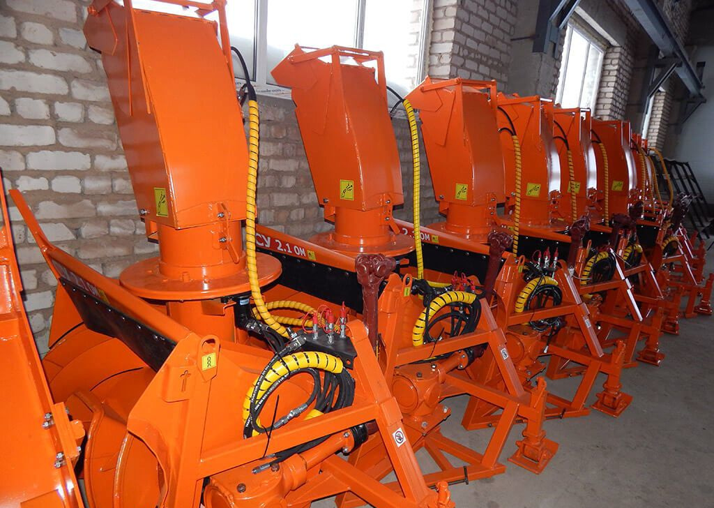 Трактор снегоуборщик Су 2.1 ом для мтз(Шнекоротор) - Роторный снегоочиститель: фото 3 Трактор снегоуборщик Су 2.1 ом для мтз(Шнекоротор) - Роторный снегоочиститель: фото 3