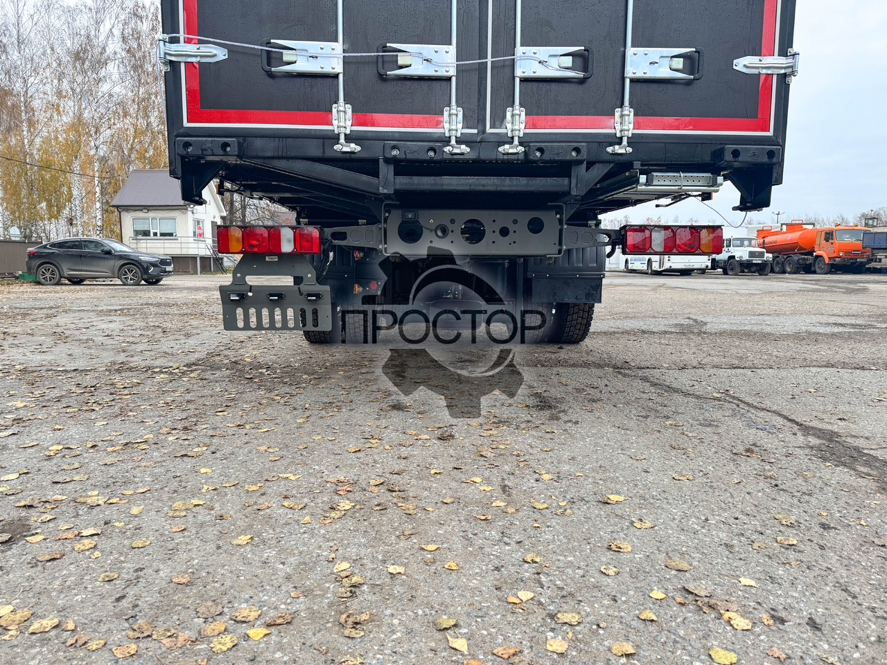 Новый Тентованный грузовик HOWO Sinotruk Howo T5G Европлатформа шторная: фото 12 Новый Тентованный грузовик HOWO Sinotruk Howo T5G Европлатформа шторная: фото 12