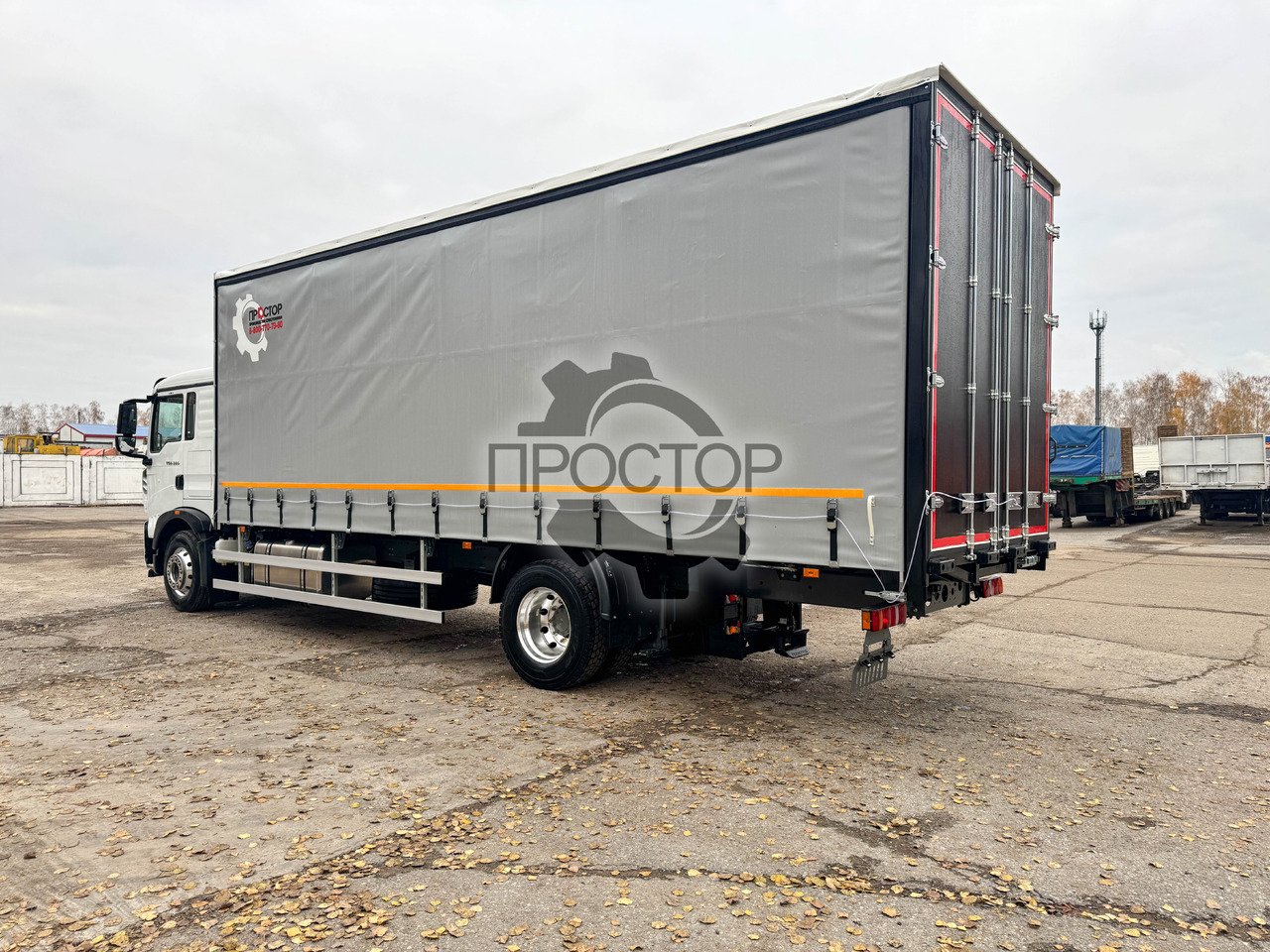 Новый Тентованный грузовик HOWO Sinotruk Howo T5G Европлатформа шторная: фото 11 Новый Тентованный грузовик HOWO Sinotruk Howo T5G Европлатформа шторная: фото 11