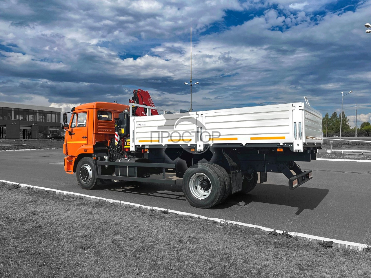 КАМАЗ Камаз 43253 бортовой с КМУ FASSI 85 B.0.22 - Бортовой грузовик/ Платформа, Автоманипулятор: фото 3 КАМАЗ Камаз 43253 бортовой с КМУ FASSI 85 B.0.22 - Бортовой грузовик/ Платформа, Автоманипулятор: фото 3