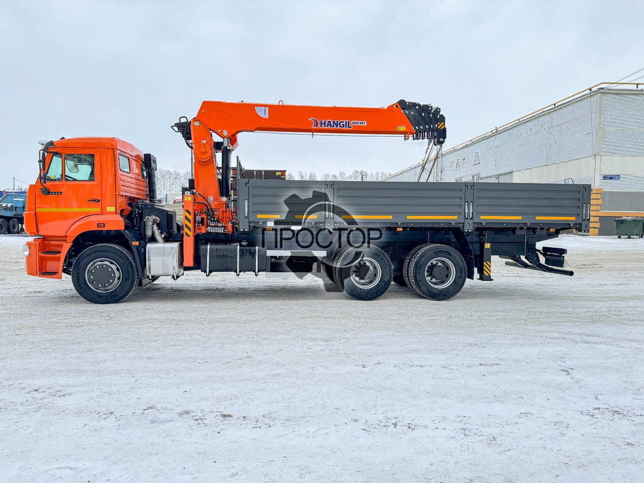 Новый Бортовой грузовик/ Платформа, Автоманипулятор КАМАЗ Камаз 6520 бортовой с КМУ Hangil HGC 987: фото 8
