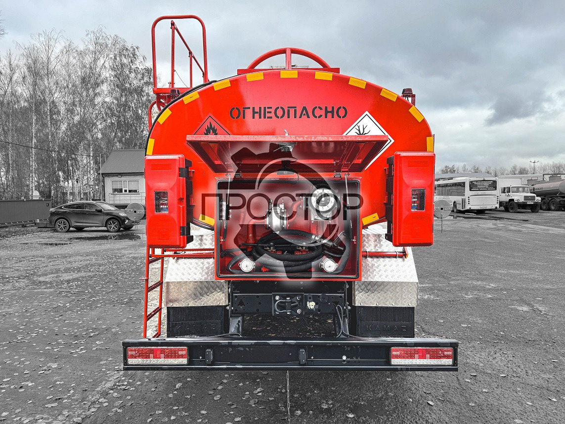 Камаз 65115 АТЗ-11 - Грузовик с цистерной: фото 3 Камаз 65115 АТЗ-11 - Грузовик с цистерной: фото 3