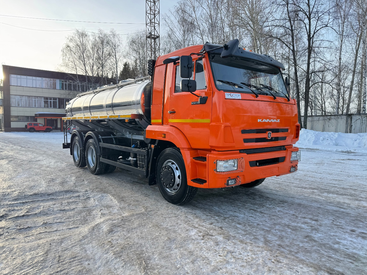 Грузовик с цистерной Камаз 65115 Автоцистерна для пищевых жидкостей (молоковоз) 10.5 куб.м: фото 15