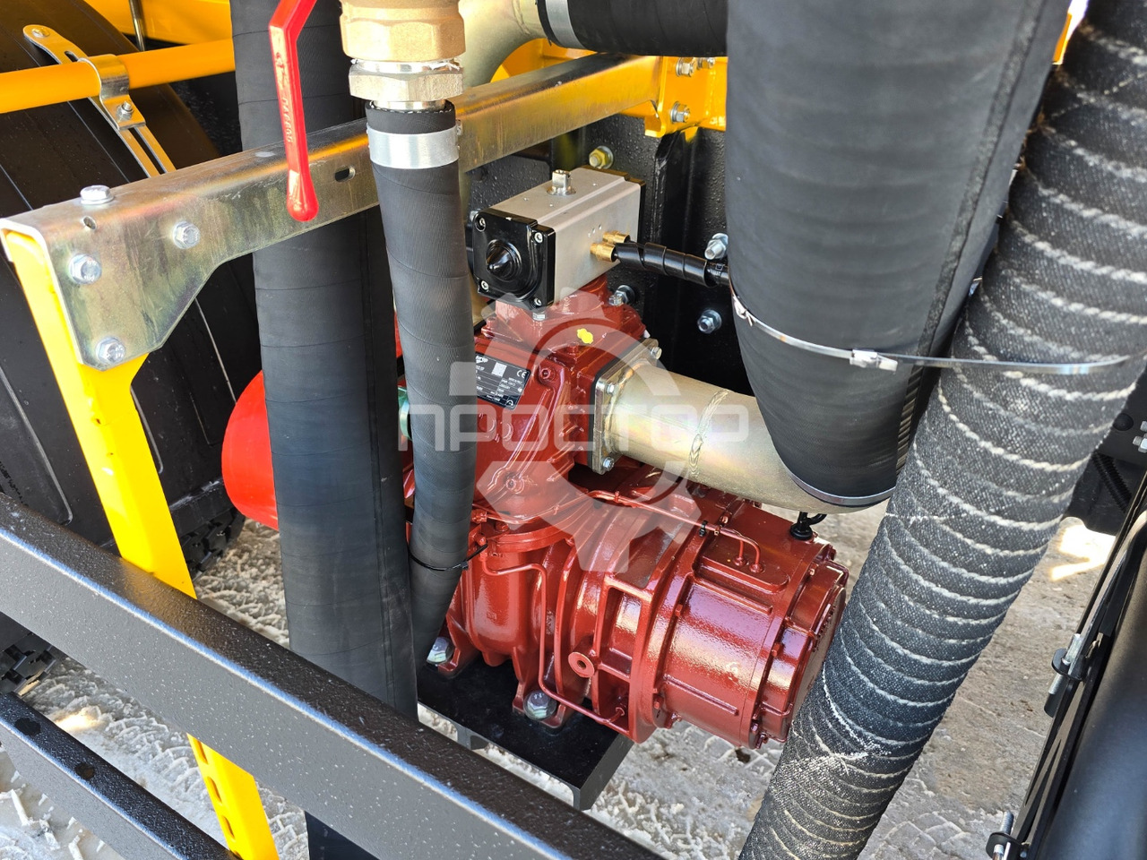 Ассенизатор, илосос Камаз 65116 МВ-10: фото 11