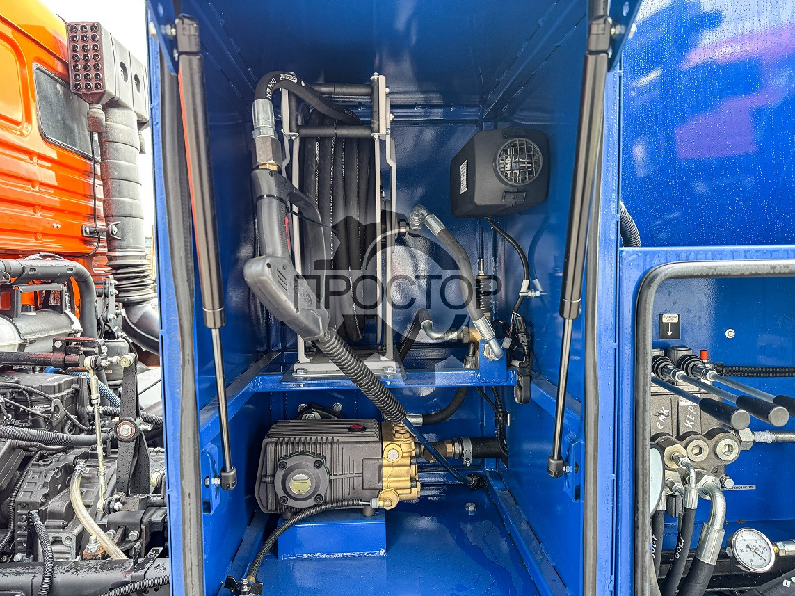 Камаз 6520 Илосос АВИ-14 - Ассенизатор, илосос: фото 3 Камаз 6520 Илосос АВИ-14 - Ассенизатор, илосос: фото 3