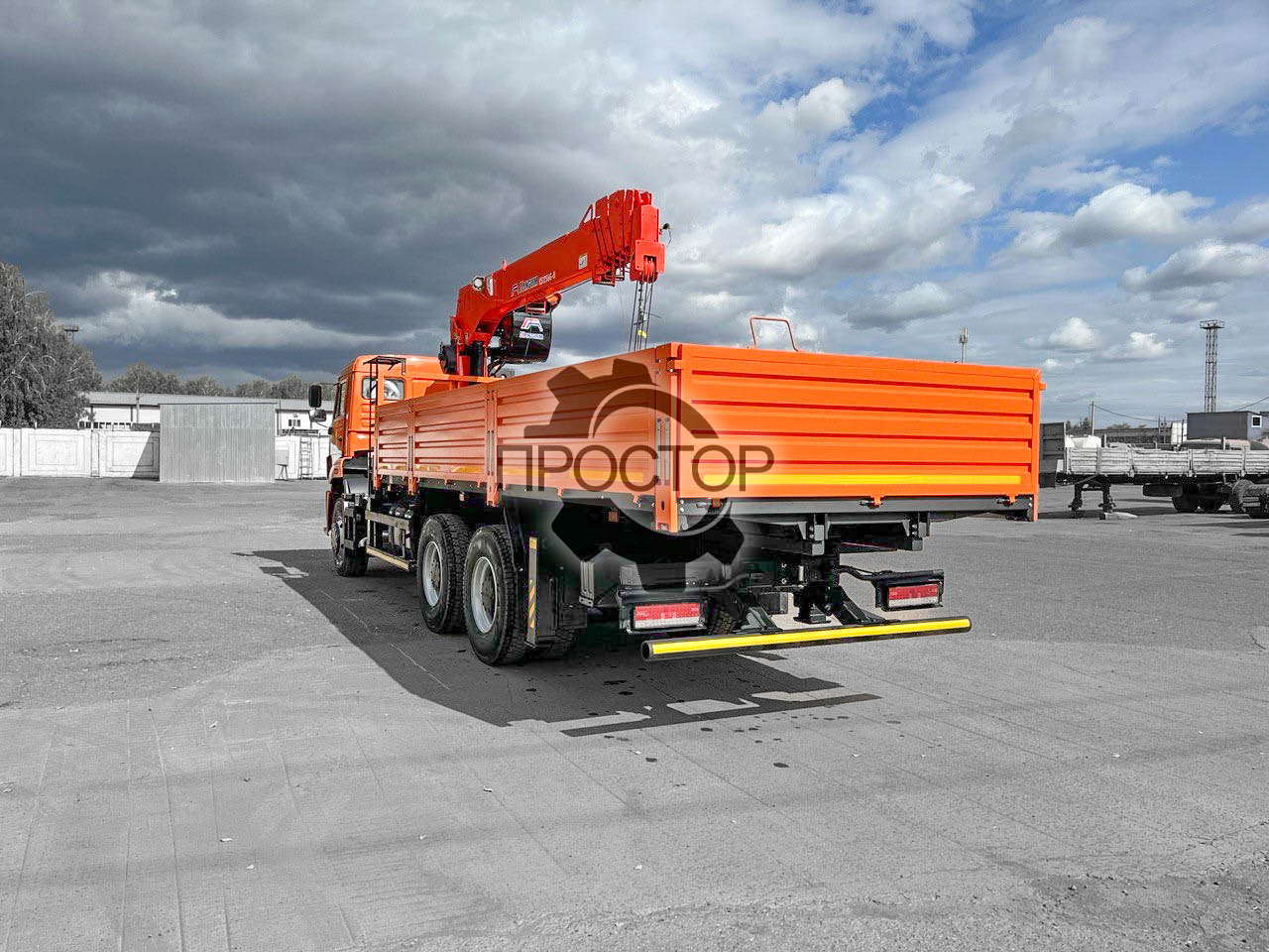 Камаз 6520 бортовой с КМУ Kanglim KS 1256 - Бортовой грузовик/ Платформа, Автоманипулятор: фото 3 Камаз 6520 бортовой с КМУ Kanglim KS 1256 - Бортовой грузовик/ Платформа, Автоманипулятор: фото 3