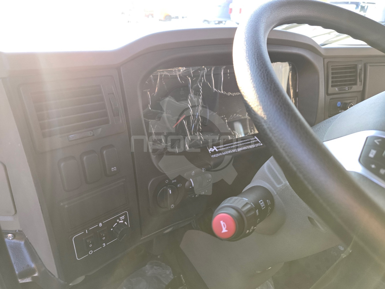 Тентованный грузовик Камаз Камаз 4308 Европлатформа шторная: фото 14