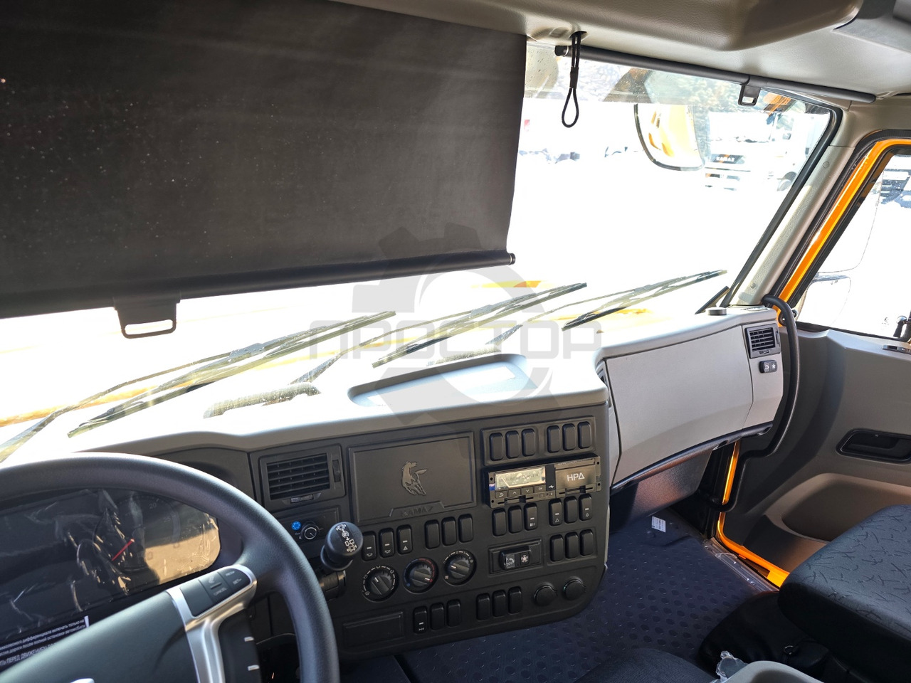 Тентованный грузовик Камаз Камаз 4308 Европлатформа шторная: фото 11