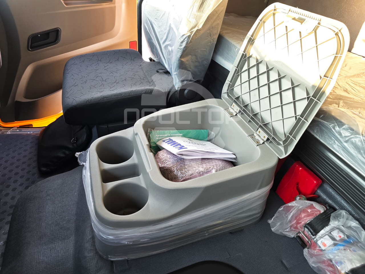 Тентованный грузовик Камаз Камаз 4308 Европлатформа шторная: фото 19