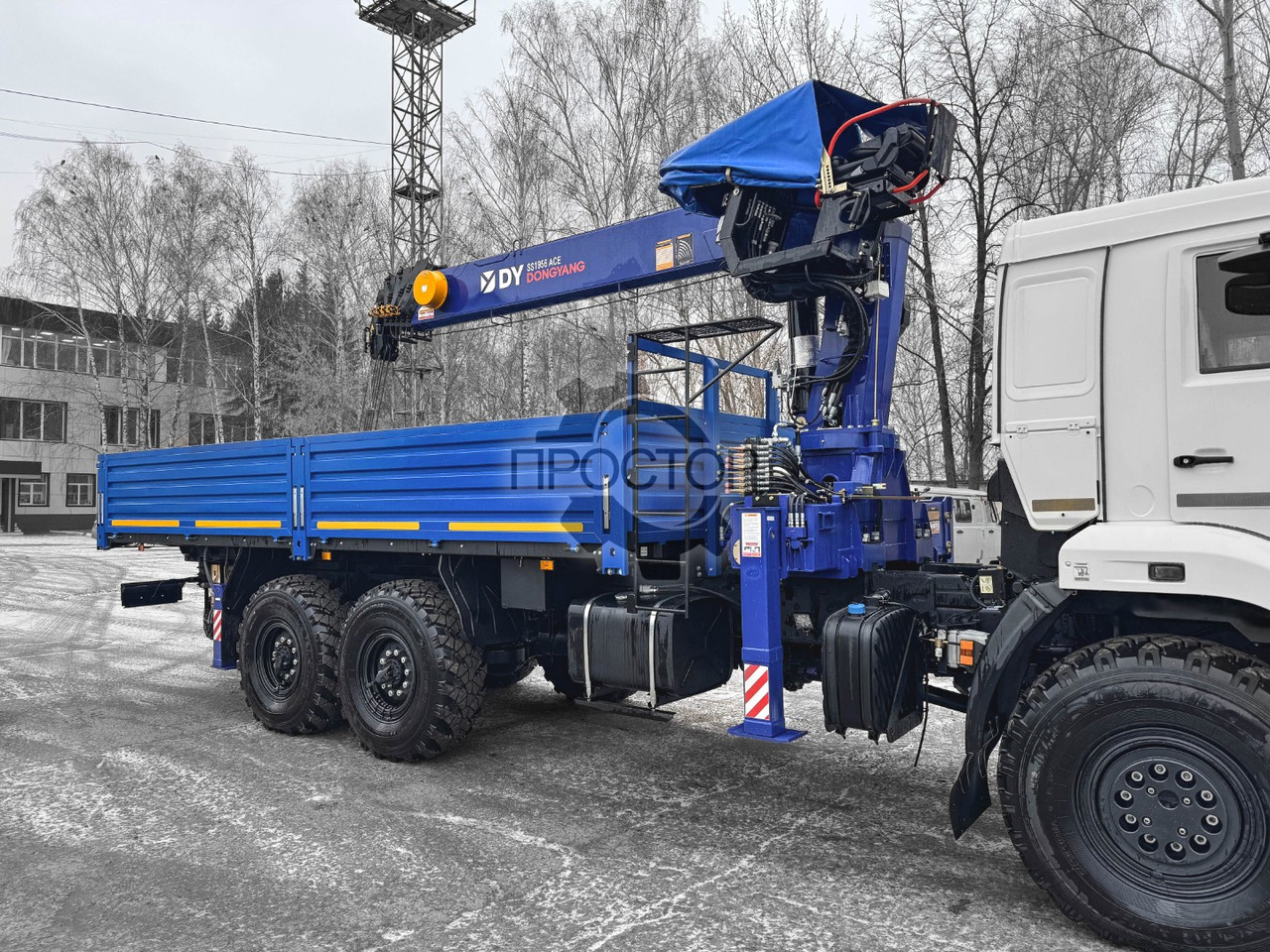 Камаз Камаз 43118 бортовой с КМУ DongYang SS 1956 ACE - Бортовой грузовик/ Платформа, Автоманипулятор: фото 2 Камаз Камаз 43118 бортовой с КМУ DongYang SS 1956 ACE - Бортовой грузовик/ Платформа, Автоманипулятор: фото 2