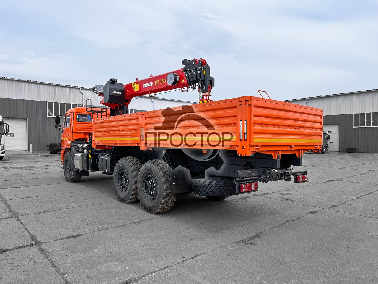 Камаз Камаз 43118 бортовой с КМУ Инман IT 150 - Бортовой грузовик/ Платформа, Автоманипулятор: фото 3 Камаз Камаз 43118 бортовой с КМУ Инман IT 150 - Бортовой грузовик/ Платформа, Автоманипулятор: фото 3