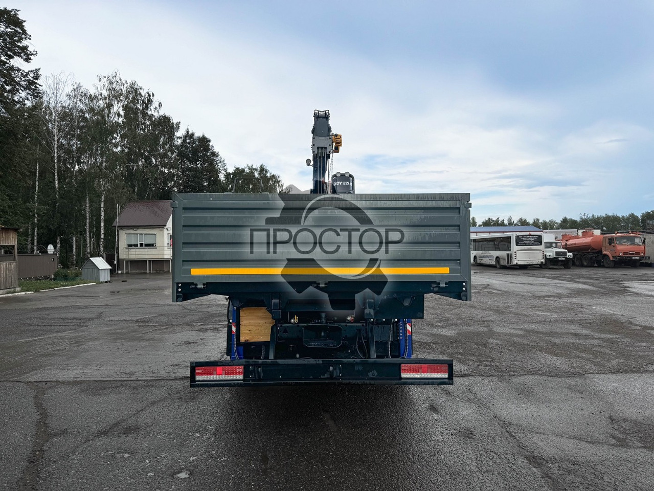 Новый Бортовой грузовик/ Платформа, Автоманипулятор Камаз Камаз 65115 бортовой с КМУ DongYang SS 1956 ACE: фото 9