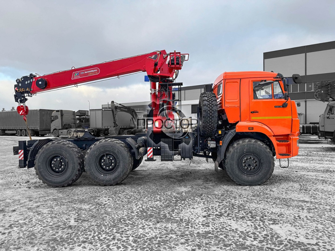 Новый Тягач Камаз Камаз 53504 тягач с КМУ Horyong HRS 216: фото 7