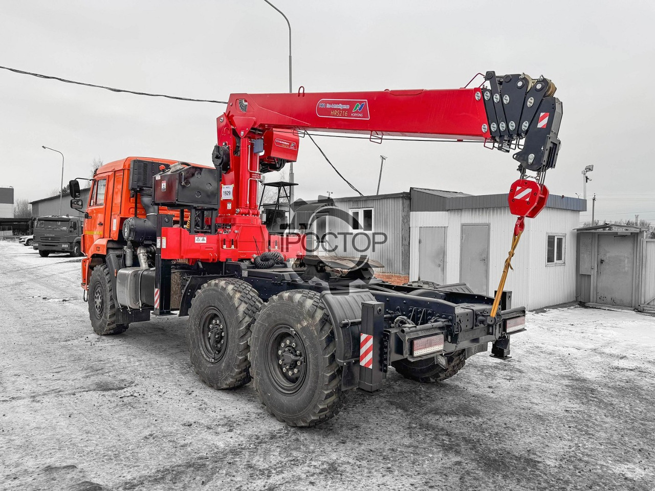 Новый Тягач Камаз Камаз 53504 тягач с КМУ Horyong HRS 216: фото 9