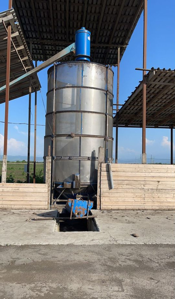 Мобильная зерносушилка Zaffrani 210GZ 30m3 - Послеуборочное оборудование: фото 3 Мобильная зерносушилка Zaffrani 210GZ 30m3 - Послеуборочное оборудование: фото 3