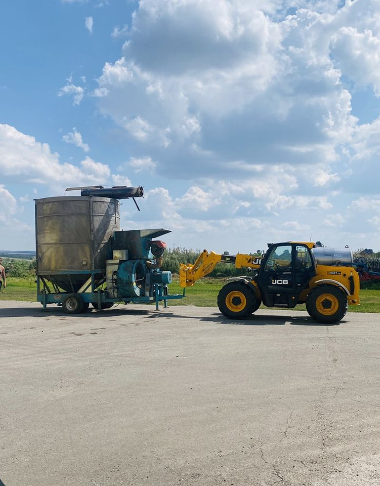 Мобильная зерносушилка бу - Послеуборочное оборудование: фото 1 Мобильная зерносушилка бу - Послеуборочное оборудование: фото 1