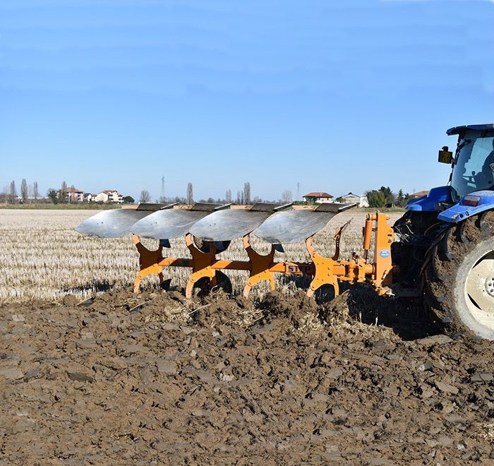 Навесной плуг Moro Aratri Step - Плуг: фото 1 Навесной плуг Moro Aratri Step - Плуг: фото 1