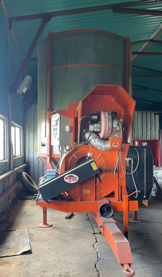 Зерносушилка Agrex бу - Послеуборочное оборудование: фото 1 Зерносушилка Agrex бу - Послеуборочное оборудование: фото 1