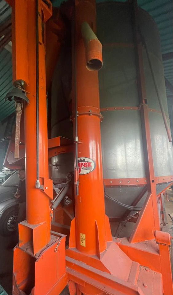 Зерносушилка Agrex бу - Послеуборочное оборудование: фото 3 Зерносушилка Agrex бу - Послеуборочное оборудование: фото 3