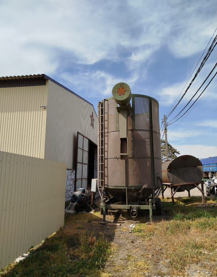 Зерносушилка Agrimec AS900 - Послеуборочное оборудование: фото 3 Зерносушилка Agrimec AS900 - Послеуборочное оборудование: фото 3