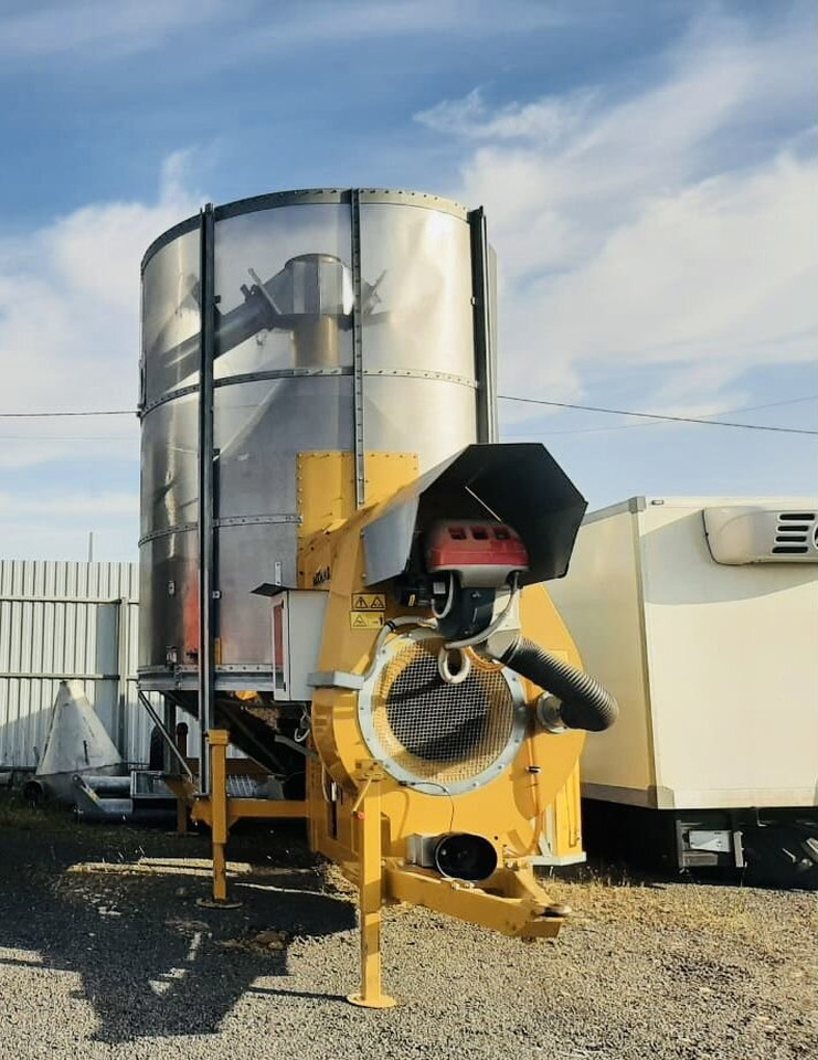 Зерносушилка Mecmar бу на гарантии - Послеуборочное оборудование: фото 1 Зерносушилка Mecmar бу на гарантии - Послеуборочное оборудование: фото 1