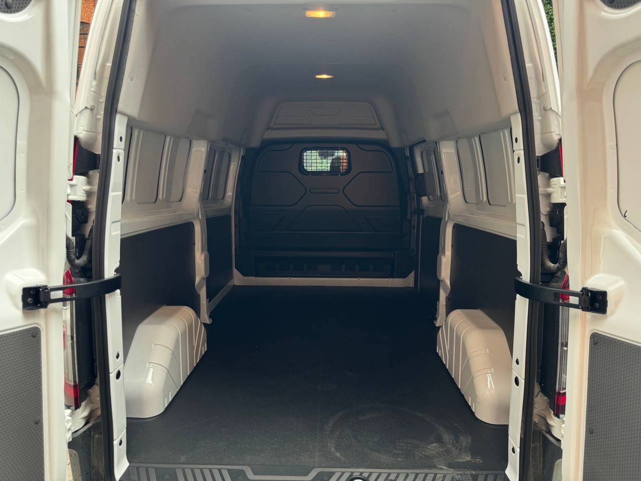 Новый Легковой фургон FORD Transit Custom: фото 6