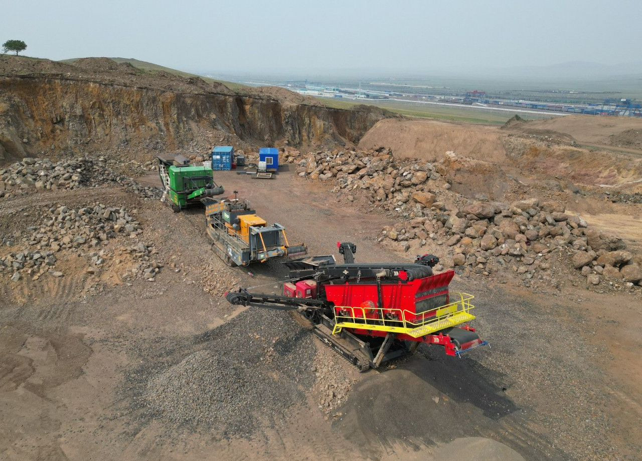 Трехдековый грохот RedDragon 6518-ME - Грохот вибрационный: фото 1 Трехдековый грохот RedDragon 6518-ME - Грохот вибрационный: фото 1