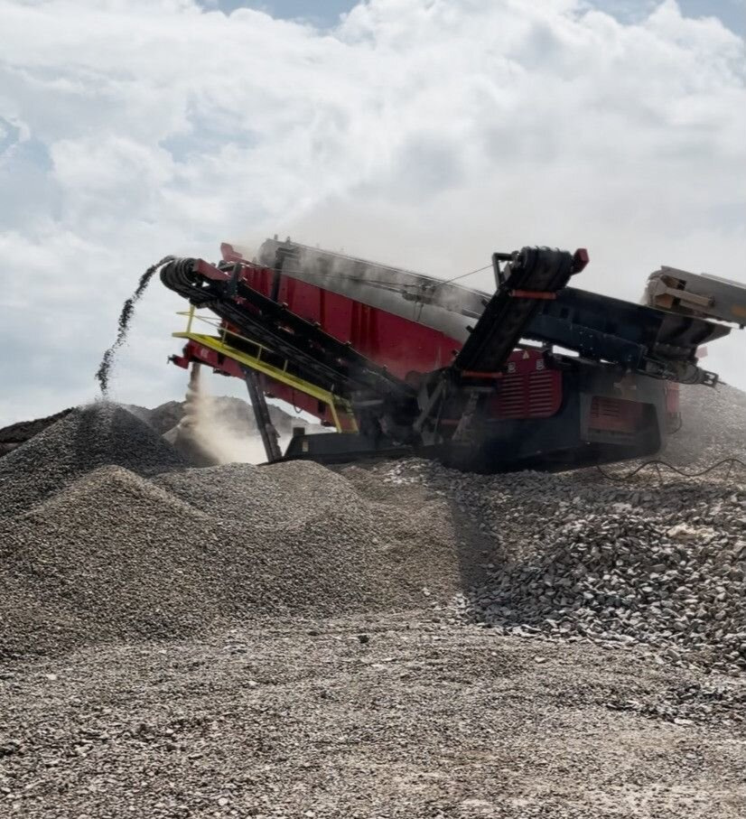 Трехдековый грохот RedDragon 6518-ME - Грохот вибрационный: фото 2 Трехдековый грохот RedDragon 6518-ME - Грохот вибрационный: фото 2