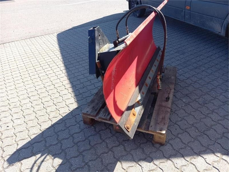 HAF 145 cm - Отвал для снега для Сельскохозяйственной техники: фото 4 HAF 145 cm - Отвал для снега для Сельскохозяйственной техники: фото 4