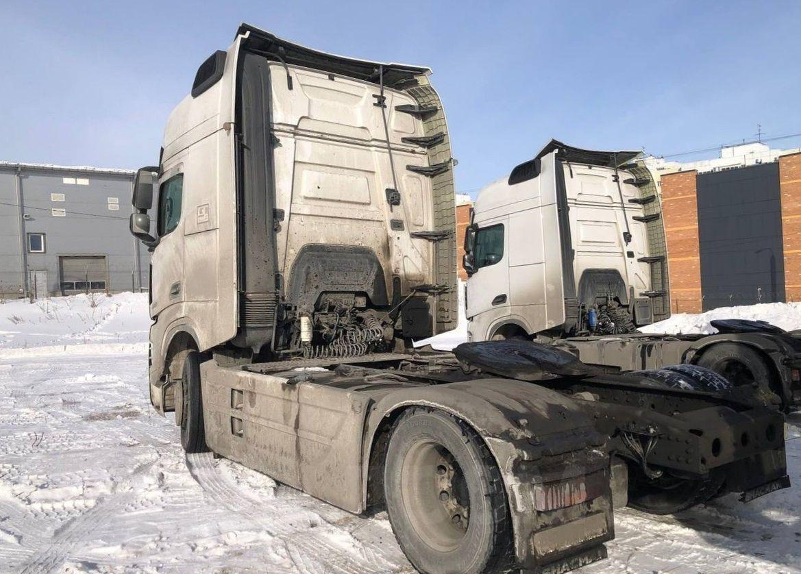 Shacman (Shaanxi) SX4188YY381 - Тягач: фото 4 Shacman (Shaanxi) SX4188YY381 - Тягач: фото 4