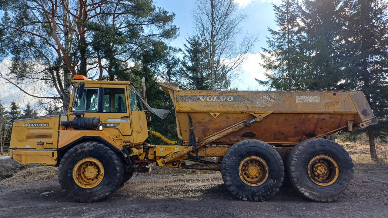 Volvo A25C 6X6 - Сочленённый самосвал: фото 2 Volvo A25C 6X6 - Сочленённый самосвал: фото 2
