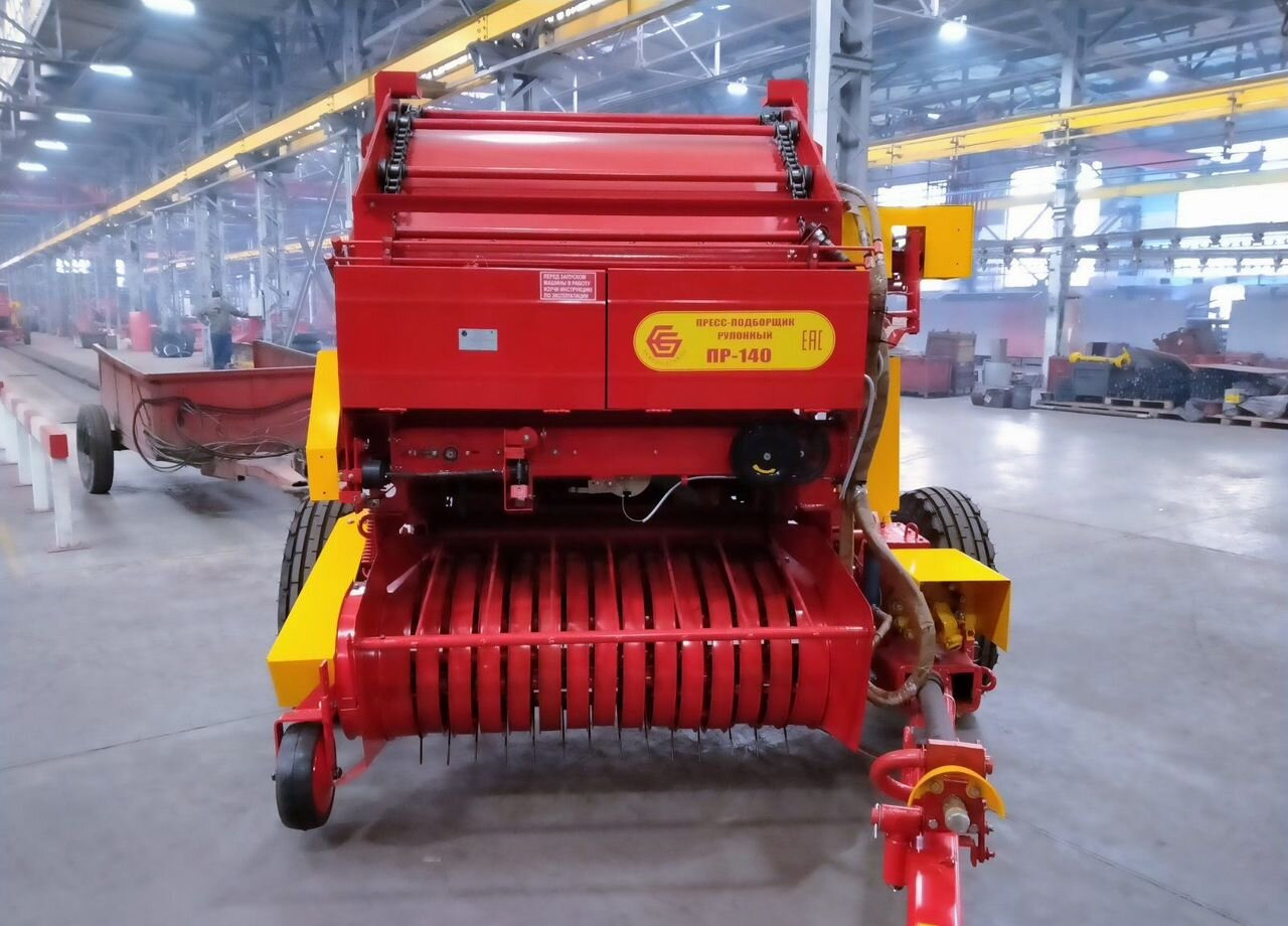 Бежецксельмаш ПР-140 - Пресс-подборщик рулонный: фото 1 Бежецксельмаш ПР-140 - Пресс-подборщик рулонный: фото 1