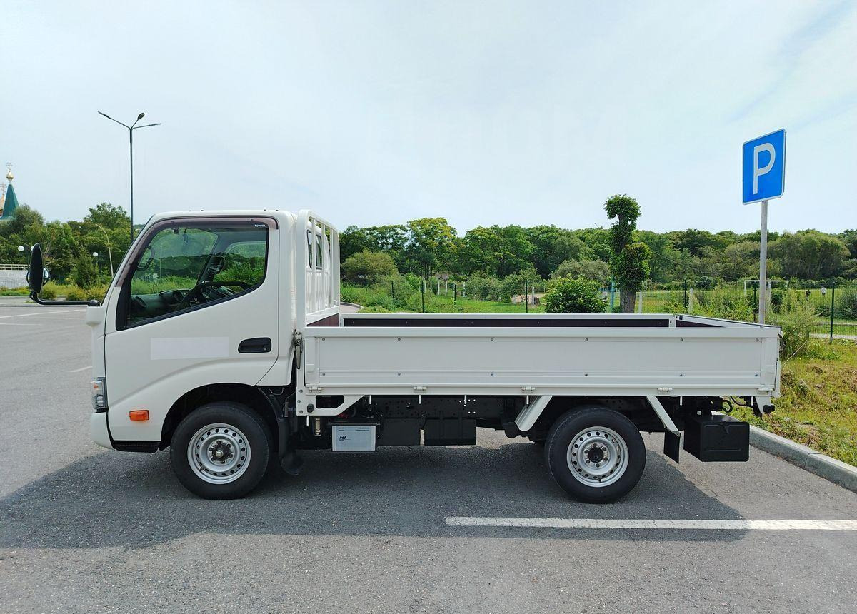 Бортовой грузовик/ Платформа Toyota Dyna: фото 32