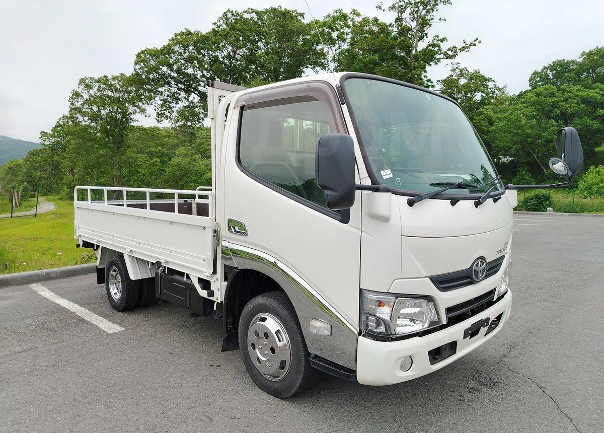 Toyota Dyna - Бортовой грузовик/ Платформа: фото 2 Toyota Dyna - Бортовой грузовик/ Платформа: фото 2