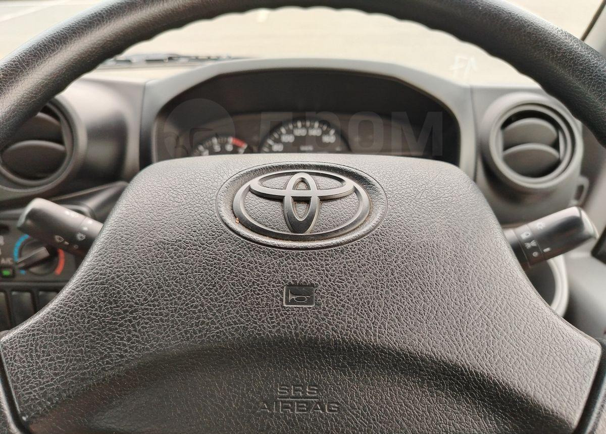 Бортовой грузовик/ Платформа Toyota Dyna: фото 48