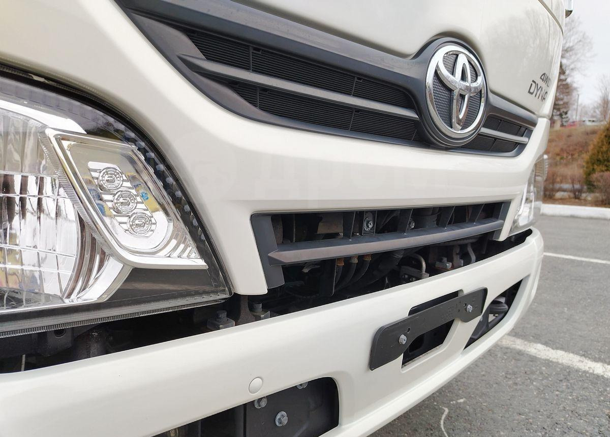 Тентованный грузовик Toyota Dyna: фото 32 Тентованный грузовик Toyota Dyna: фото 32