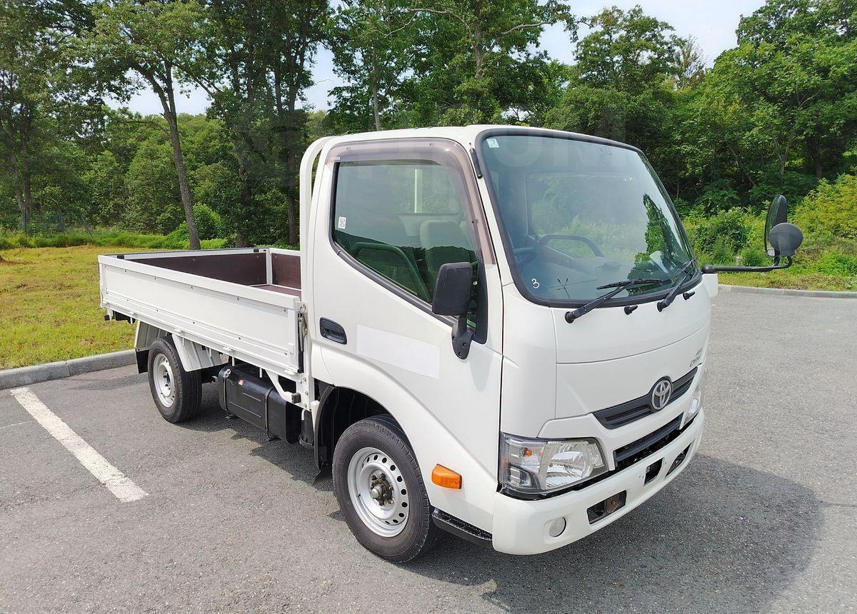 Toyota Dyna - Бортовой грузовик/ Платформа: фото 1 Toyota Dyna - Бортовой грузовик/ Платформа: фото 1