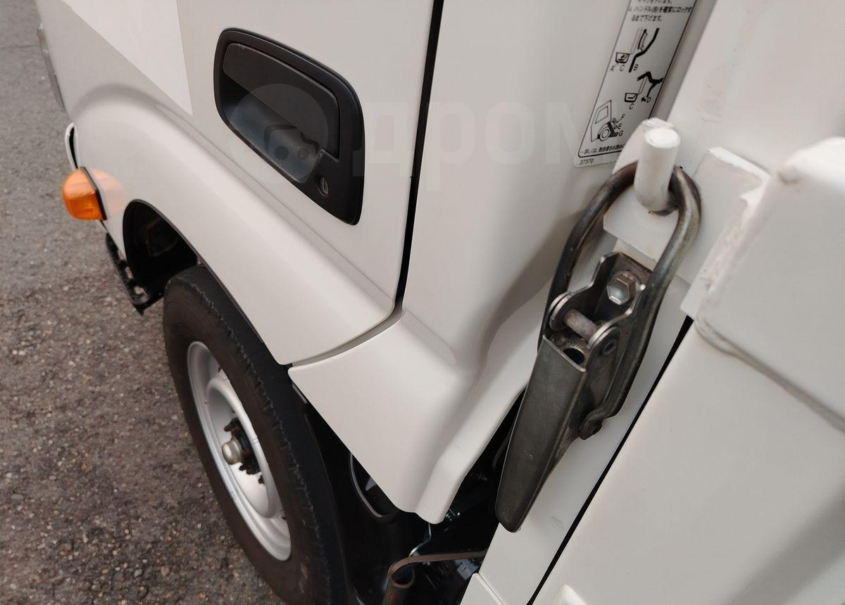 Toyota Dyna - Бортовой грузовик/ Платформа: фото 3 Toyota Dyna - Бортовой грузовик/ Платформа: фото 3