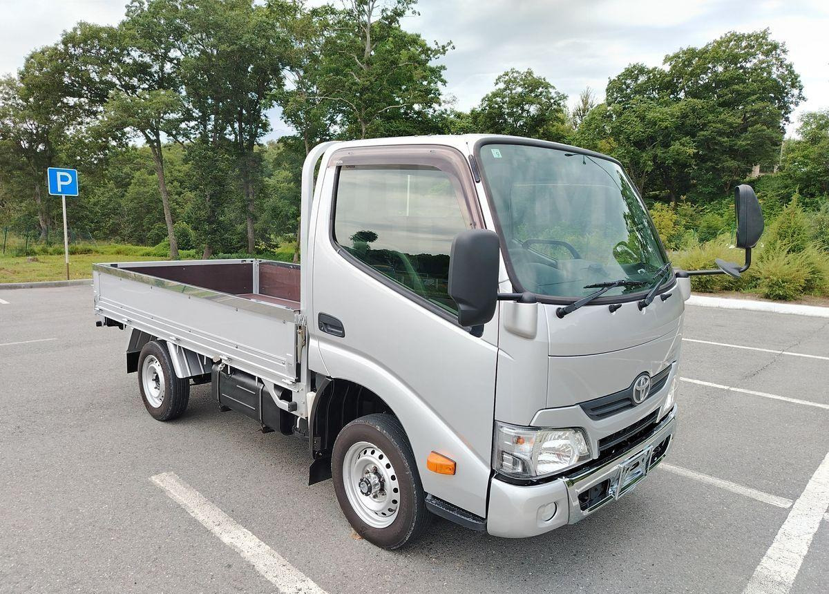 Toyota ToyoAce - Бортовой грузовик/ Платформа: фото 1 Toyota ToyoAce - Бортовой грузовик/ Платформа: фото 1
