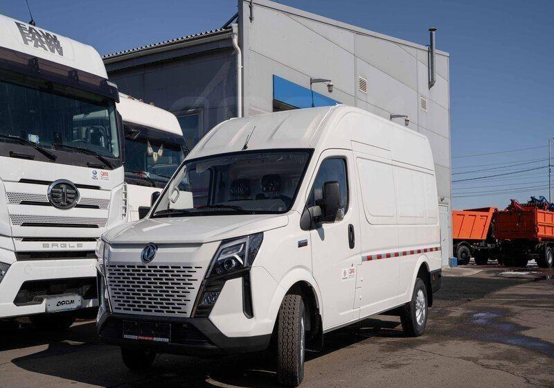 Dongfeng K33-561 - Цельнометаллический фургон: фото 2 Dongfeng K33-561 - Цельнометаллический фургон: фото 2