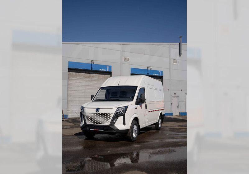 Dongfeng K33-561 - Цельнометаллический фургон: фото 3 Dongfeng K33-561 - Цельнометаллический фургон: фото 3