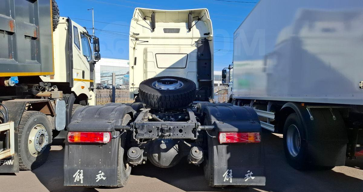 Новый Тягач FAW J6: фото 28 Новый Тягач FAW J6: фото 28
