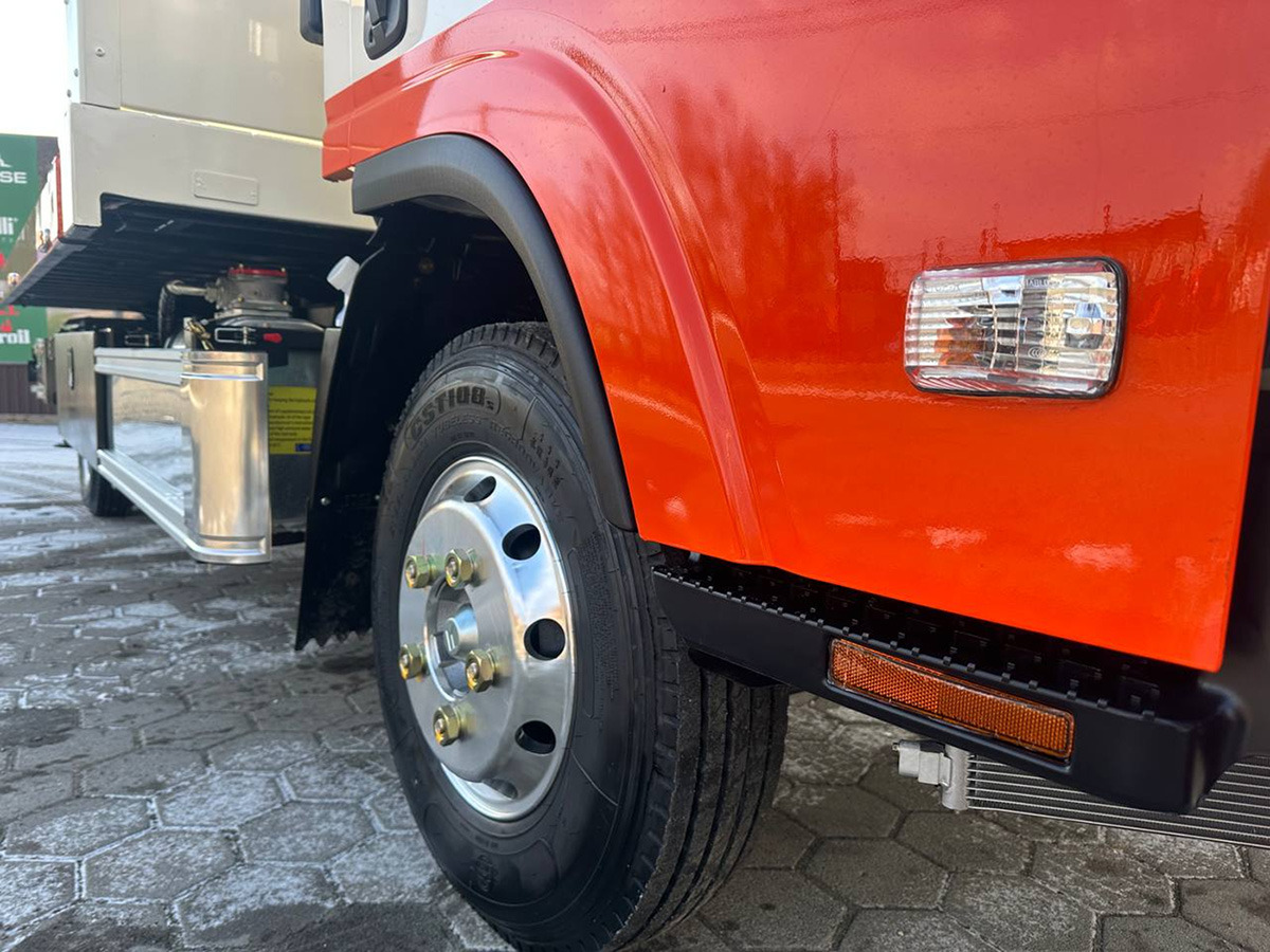Эвакуатор Эвакуаторная платформа 4.5 т на шасси Isuzu Elf: фото 37 Эвакуатор Эвакуаторная платформа 4.5 т на шасси Isuzu Elf: фото 37