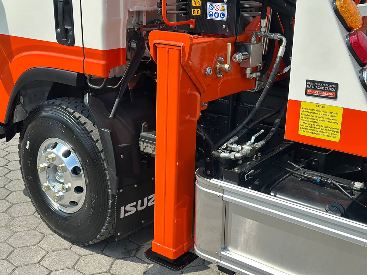 Эвакуатор Эвакуаторная платформа 4.5 т с КМУ 3.2 т на шасси Isuzu Elf: фото 27